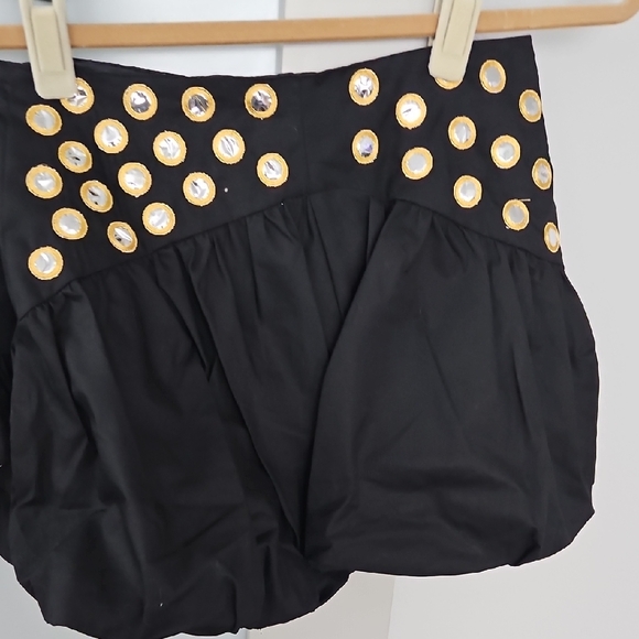Trendy Boutique Black Satin Bubble Skirt And Top - Picture 3 of 6